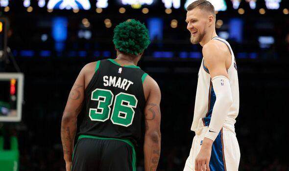 1687574649672088524.jpg Kristaps-Porzingis-Marcus-Smart-19110.jpg