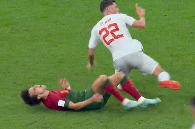 1670356030576028779.jpg 6776858767865.jpg