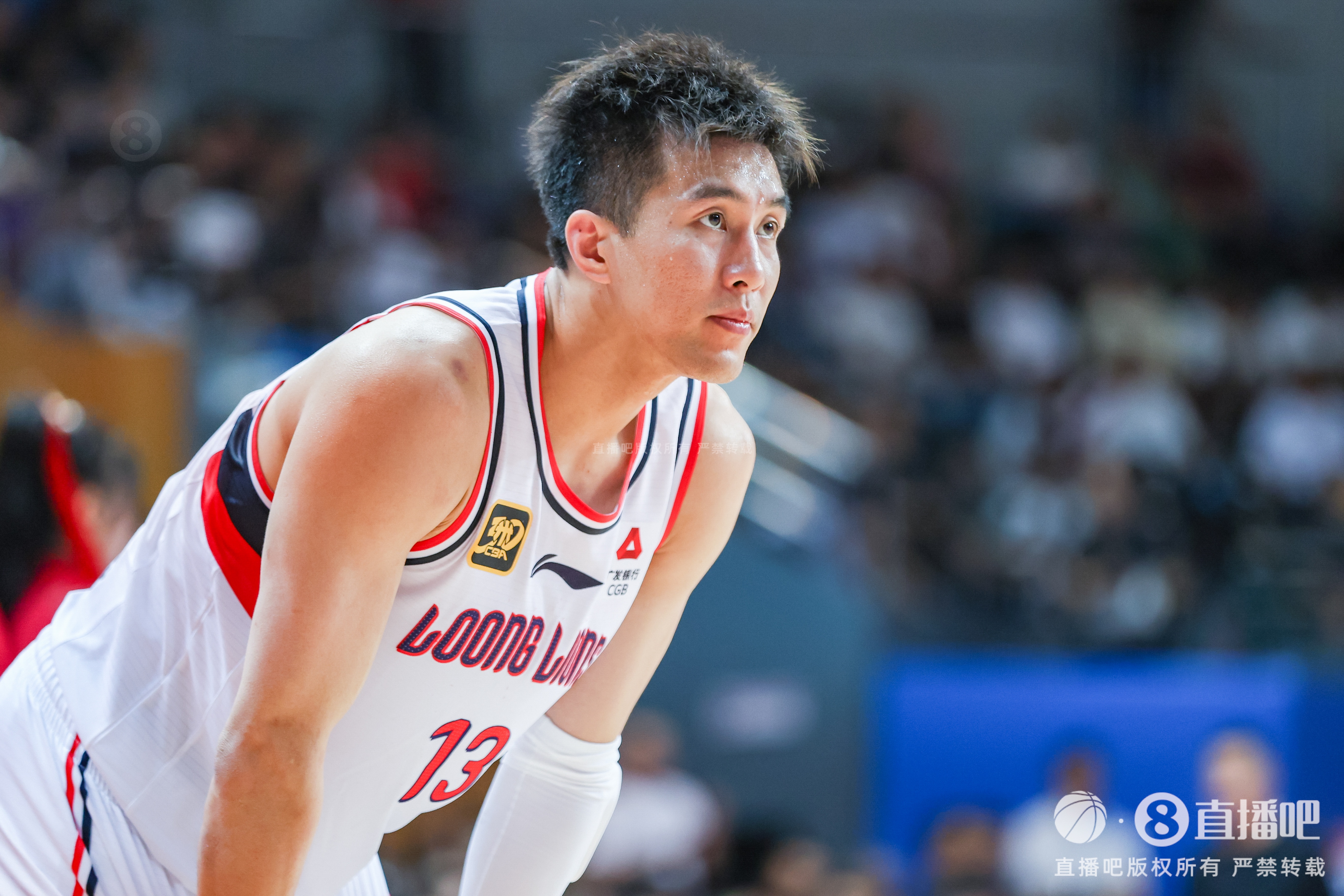 开云体育-郭艾伦及家人遭熟人诈骗千万！媒体人：球员投资确实要谨慎